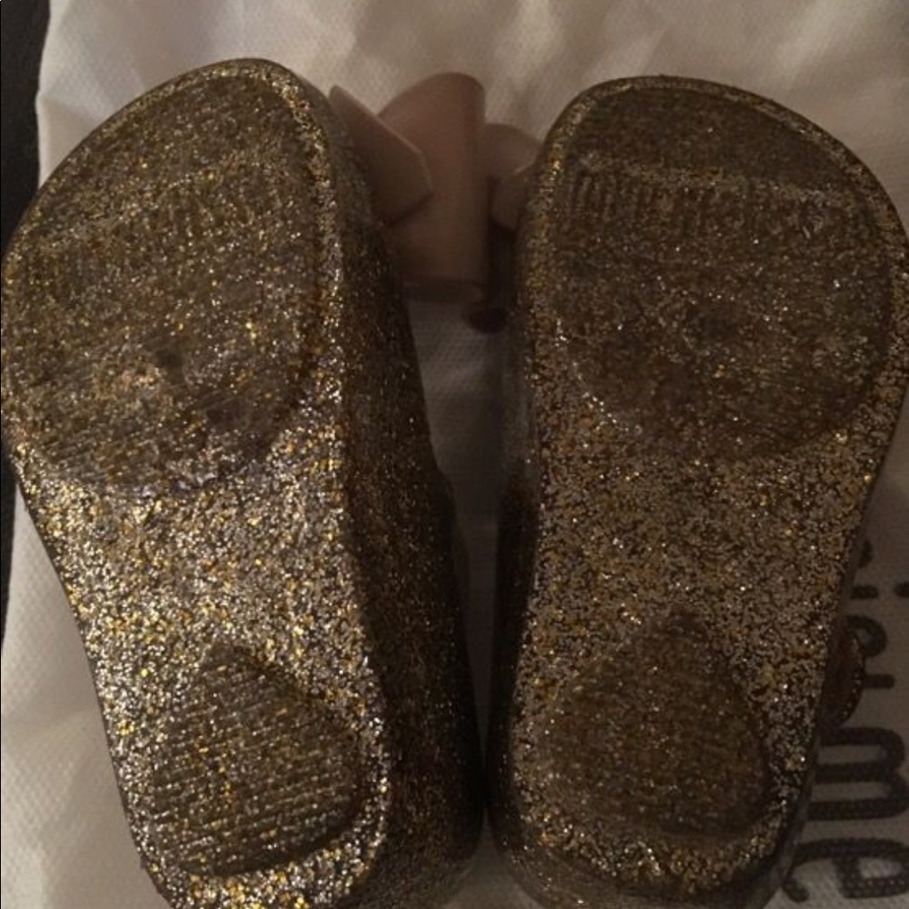 Mini Melissa - Picture 3 of 6